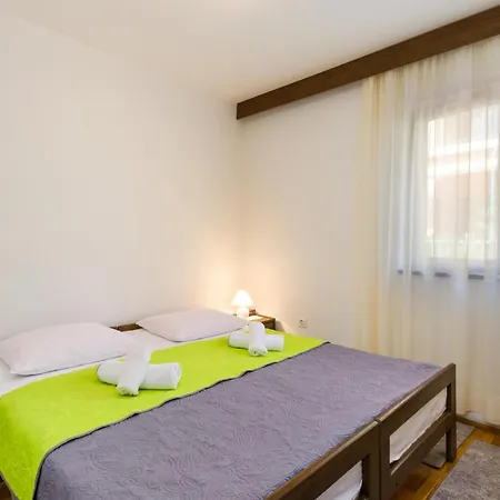 Bruketa * Crikvenica