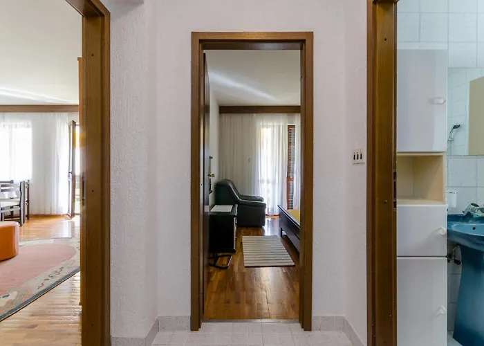 Bruketa * Crikvenica